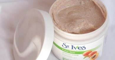 kem tẩy tế bào chết St.Ives Fresh Skin dạng hũ