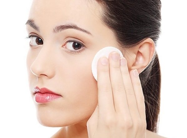 Cách chăm sóc da mặt hàng ngày với 4 bước cơ bản và quan trọng nhất