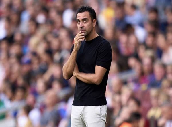 Tin Barca 1/11: HLV Xavi thừa nhận tập thể Barcelona yếu kém