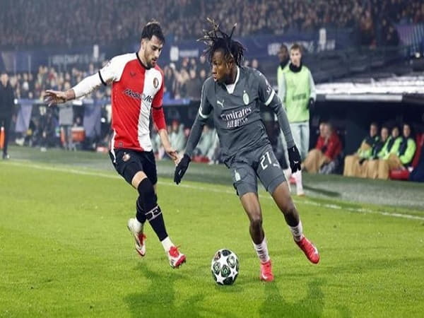 Chiến lược của AC Milan vs Feyenoord