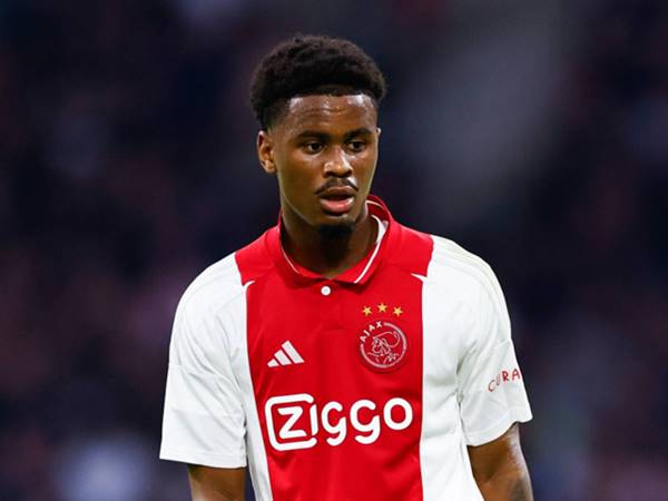 Tin BĐ Anh 21/3: Arsenal quyết tâm chiêu mộ Jorrel Hato